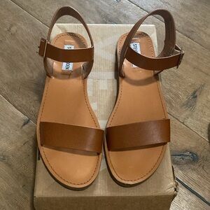 Steve Madden Donddi Leather Sandals